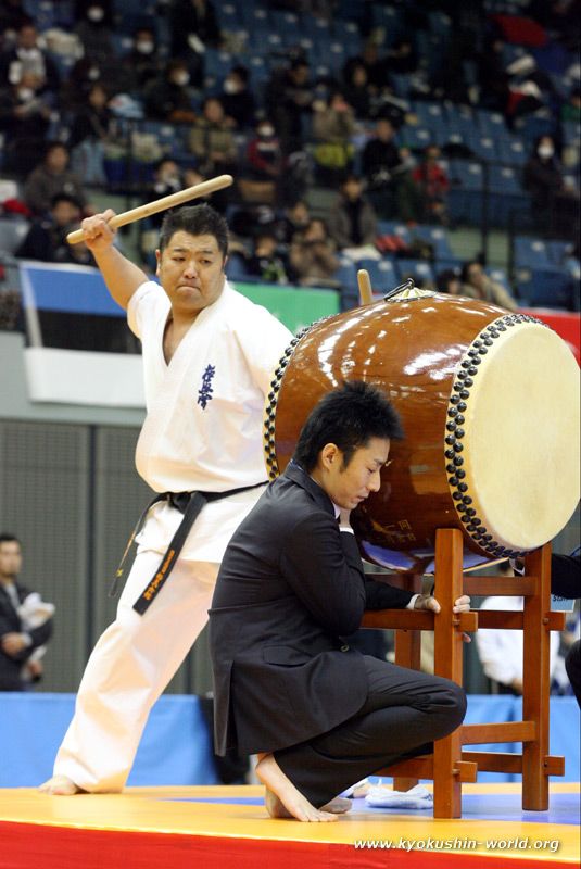 Taiko - Opening drum